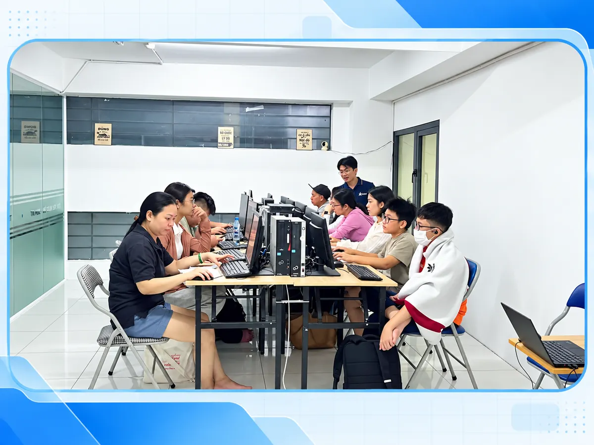 Ảnh minh họa thiết kế từ lớp tin học thực tế do chủ website cung cấp, dùng cho nội dung Đào tạo tin học: lập bảng kỹ năng theo mục tiêu trước khi chọn nội dung.